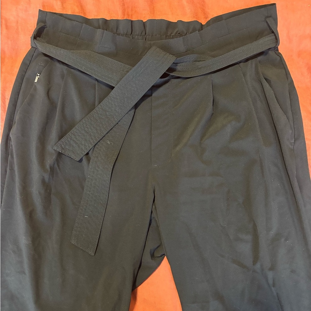 Athleta Skyline Pant With Tie Waist Size 12